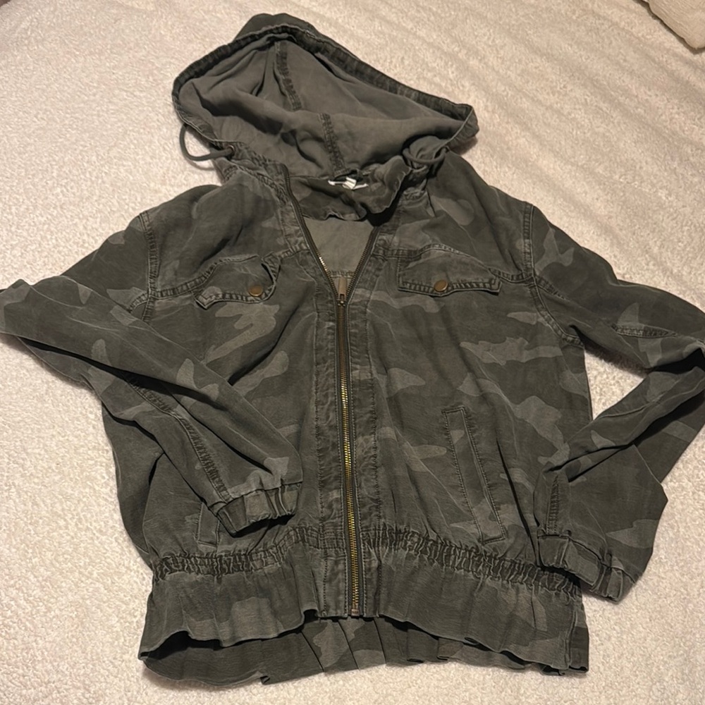 Camouflage Hooded Jacket